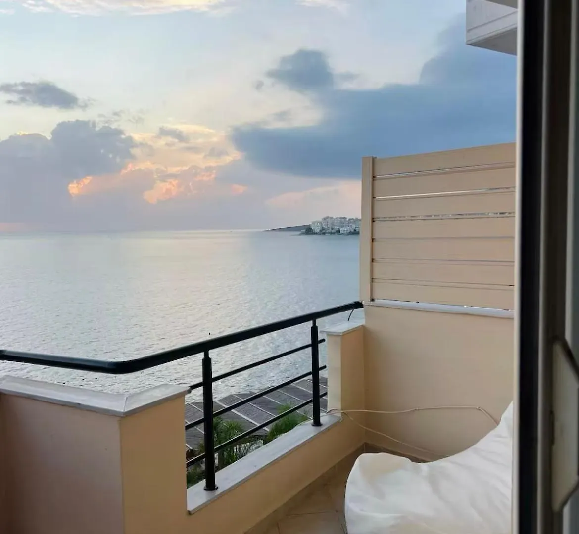 Beachfront Apartments Sarandë